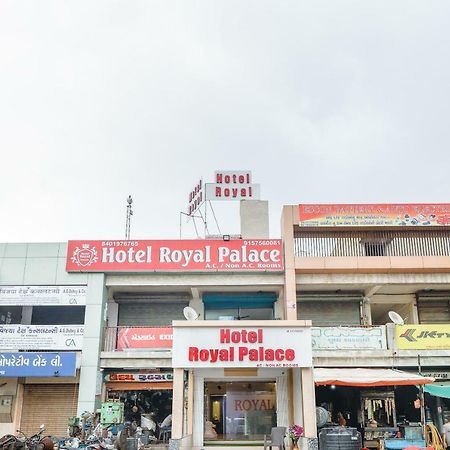 Oyo 47110 Hotel Royal Palace Naroda Eksteriør billede