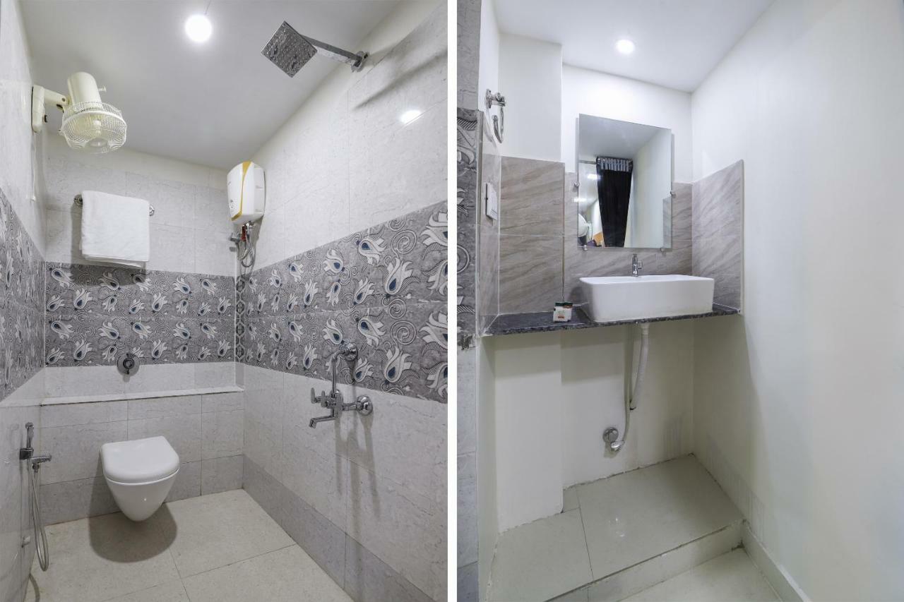 Oyo 47110 Hotel Royal Palace Naroda Eksteriør billede